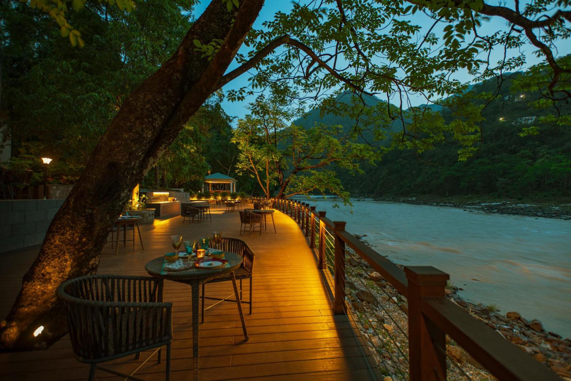 Anand Kashi By The Ganges Rishikesh - Ihcl Seleqtions 호텔 Sirasu 외부 사진