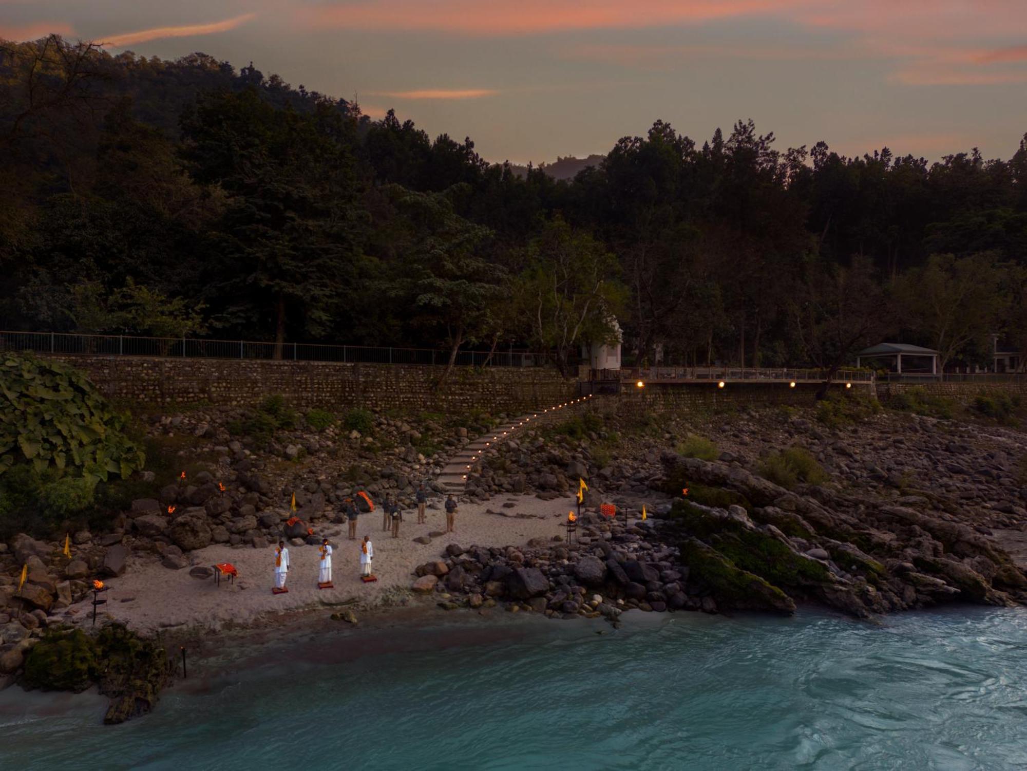 Anand Kashi By The Ganges Rishikesh - Ihcl Seleqtions 호텔 Sirasu 외부 사진